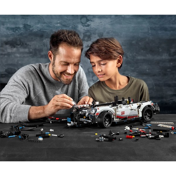 Продукт LEGO Technic - Porsche 911 RSR - 0 - BG Hlapeta